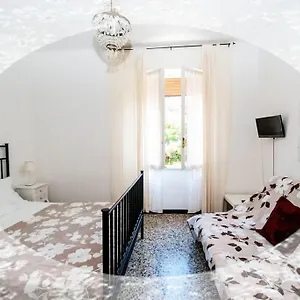 Chez Giovanna Via Roma Apartment Monterosso al Mare