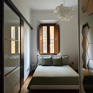 Fluere - Via Riva Reno Apartment Bologna
